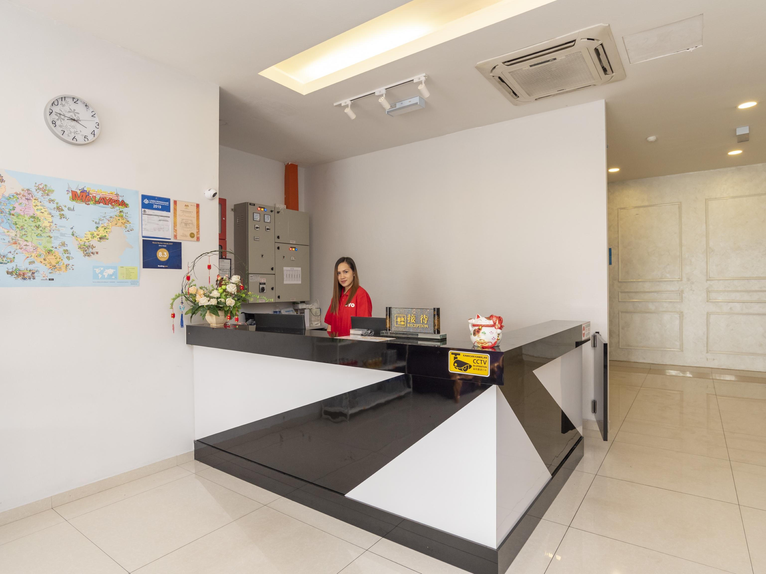 Zenz Hotel Kulai Esterno foto