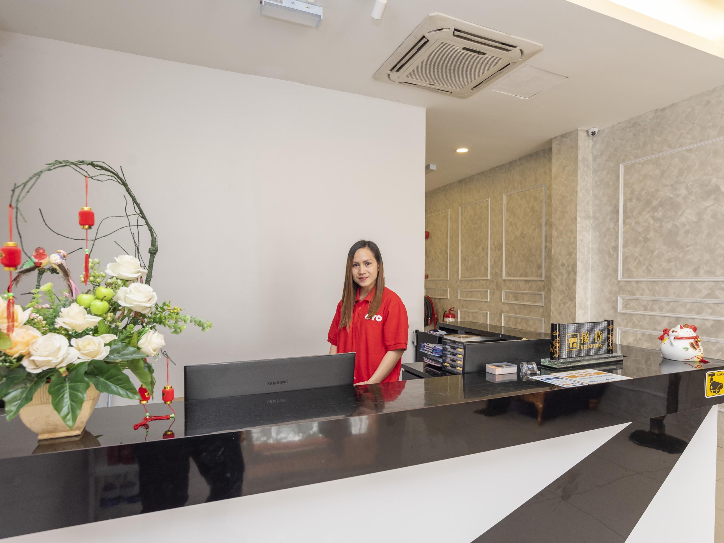 Zenz Hotel Kulai Esterno foto