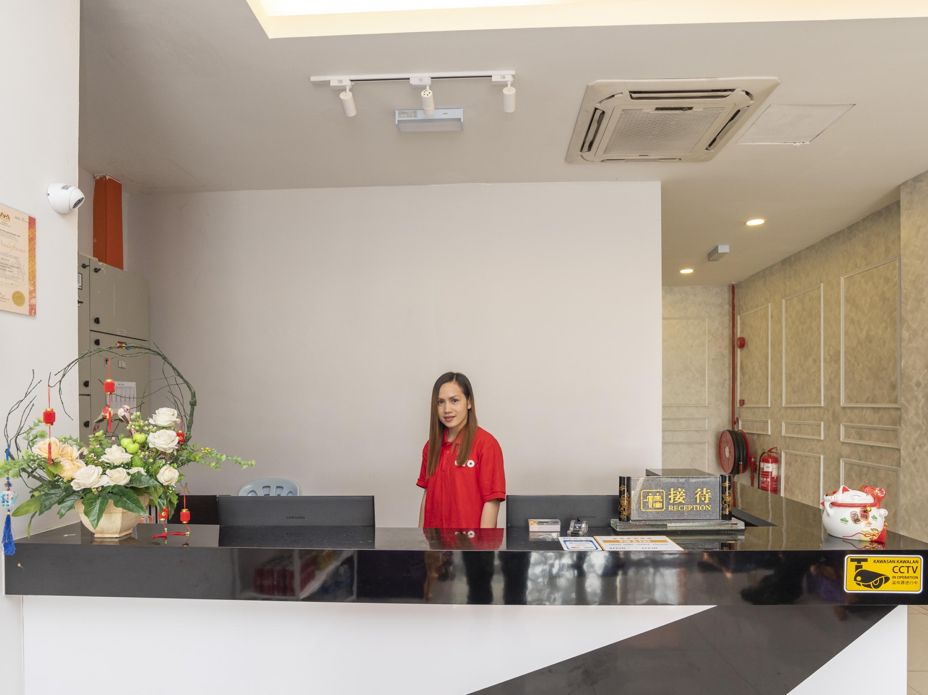 Zenz Hotel Kulai Esterno foto