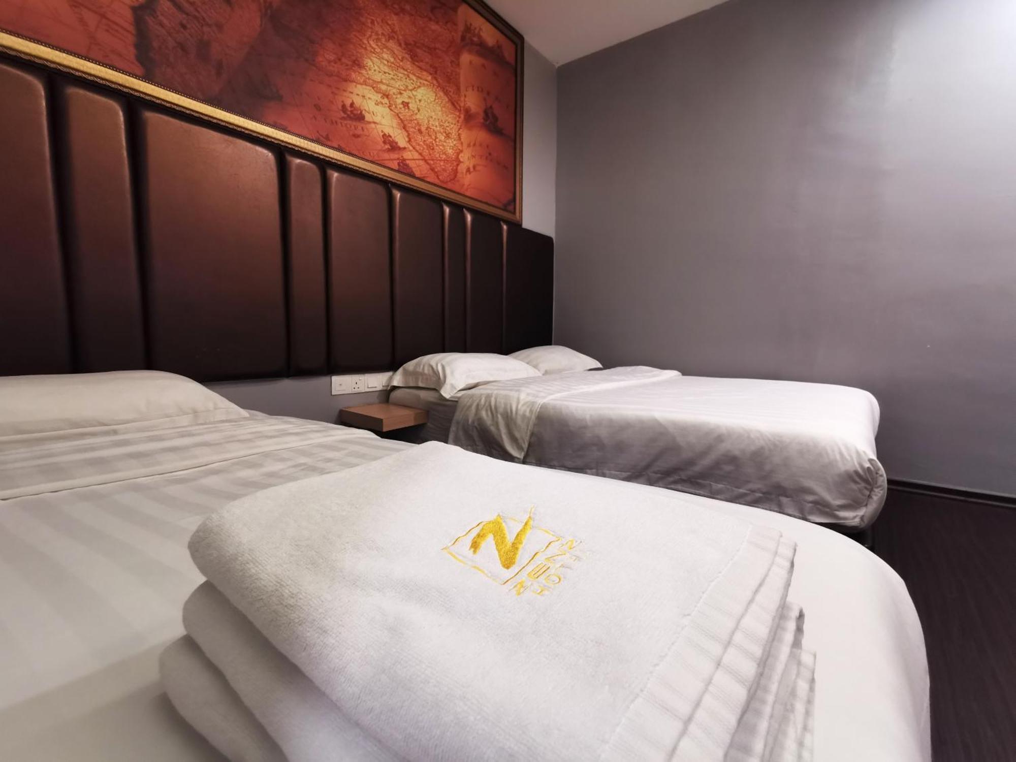 Zenz Hotel Kulai Esterno foto