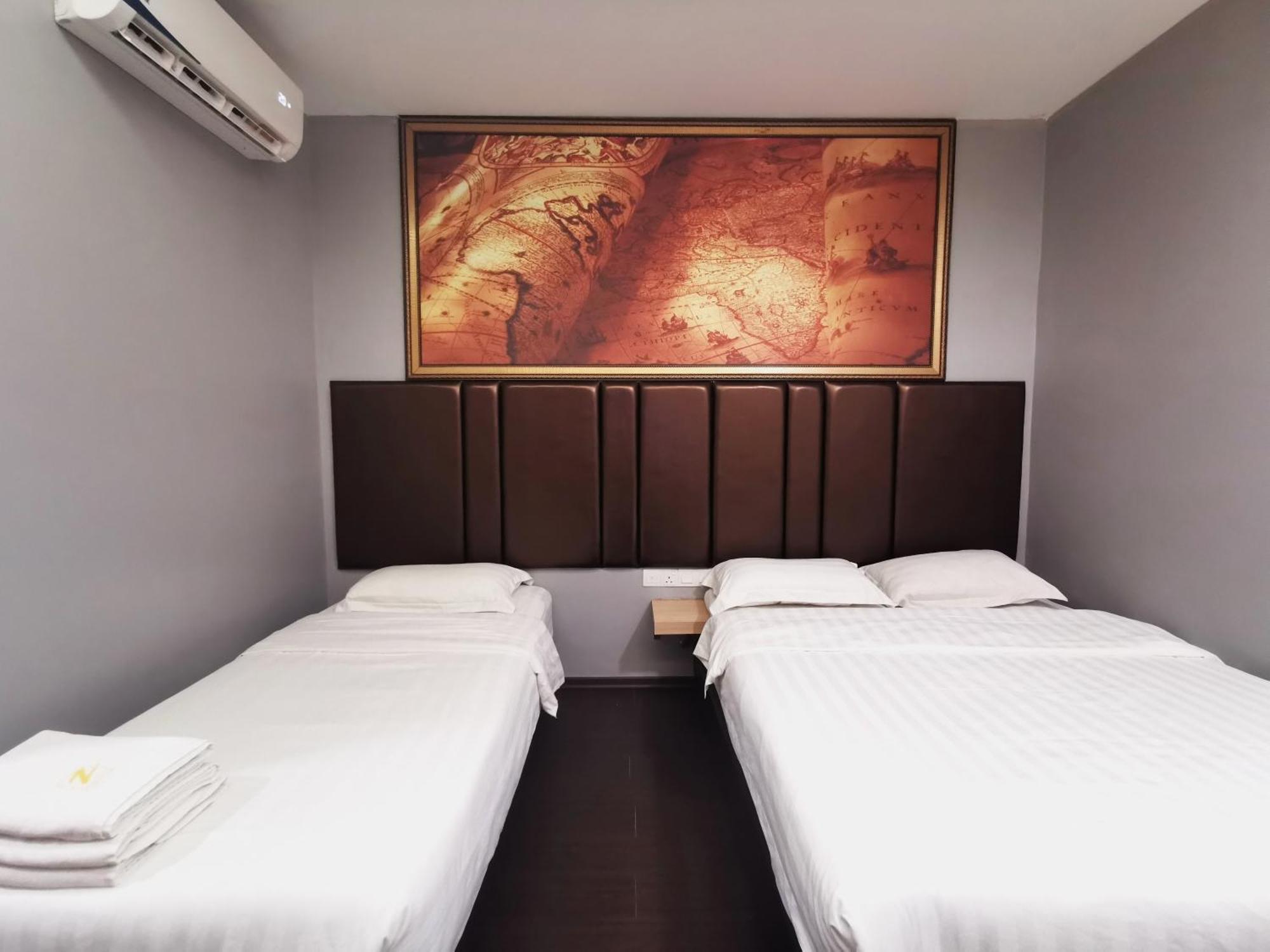 Zenz Hotel Kulai Esterno foto