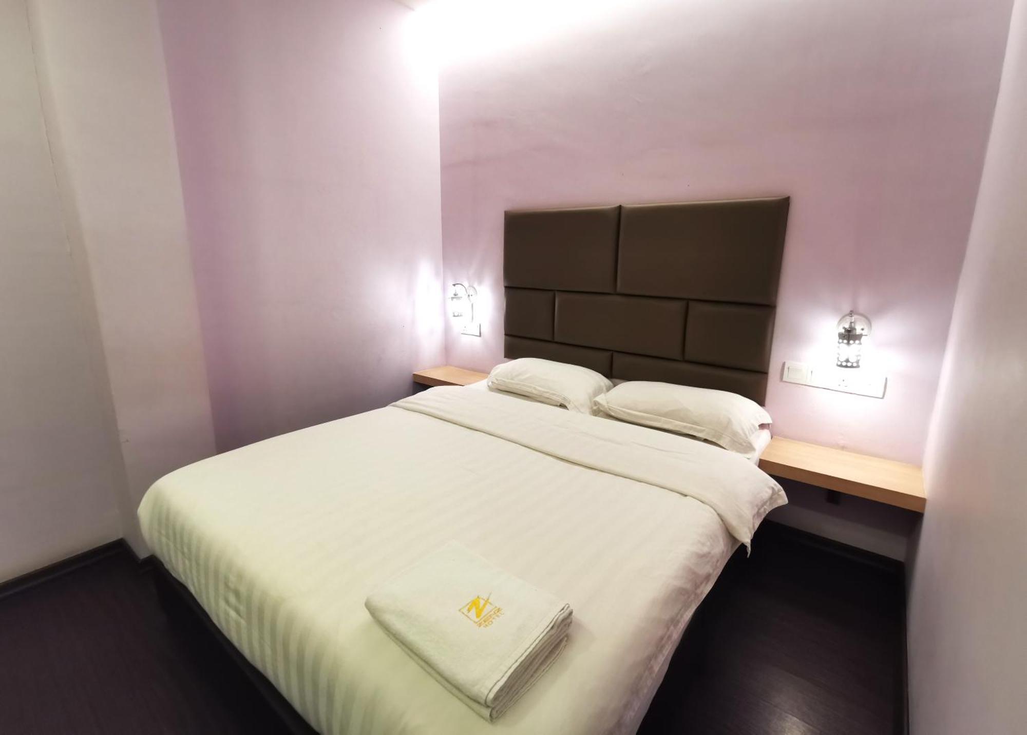 Zenz Hotel Kulai Esterno foto