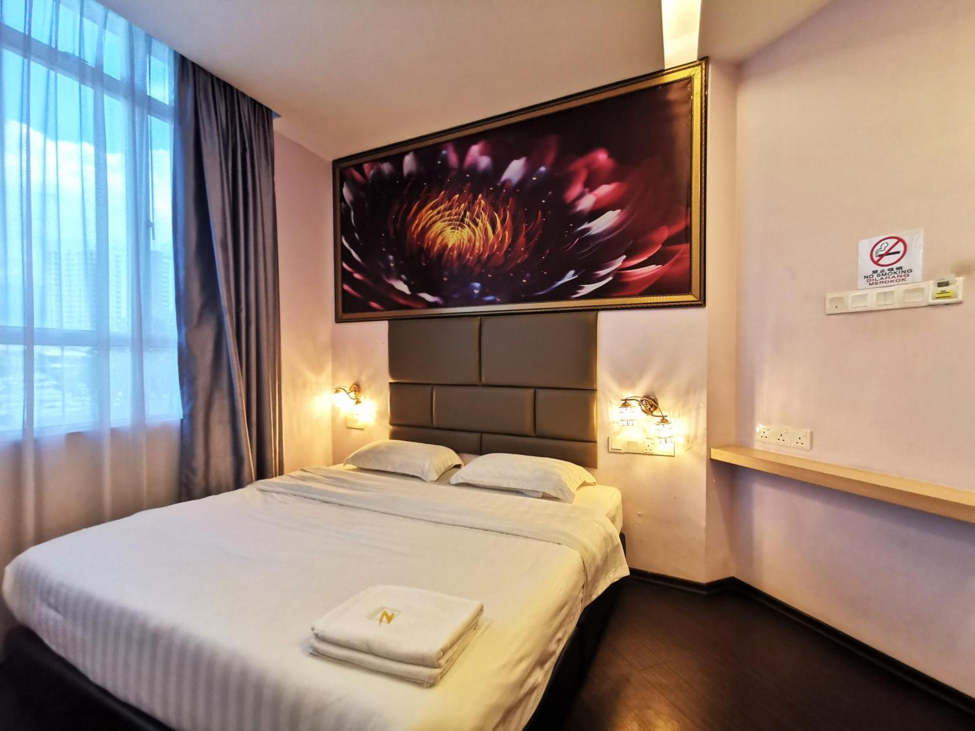 Zenz Hotel Kulai Esterno foto