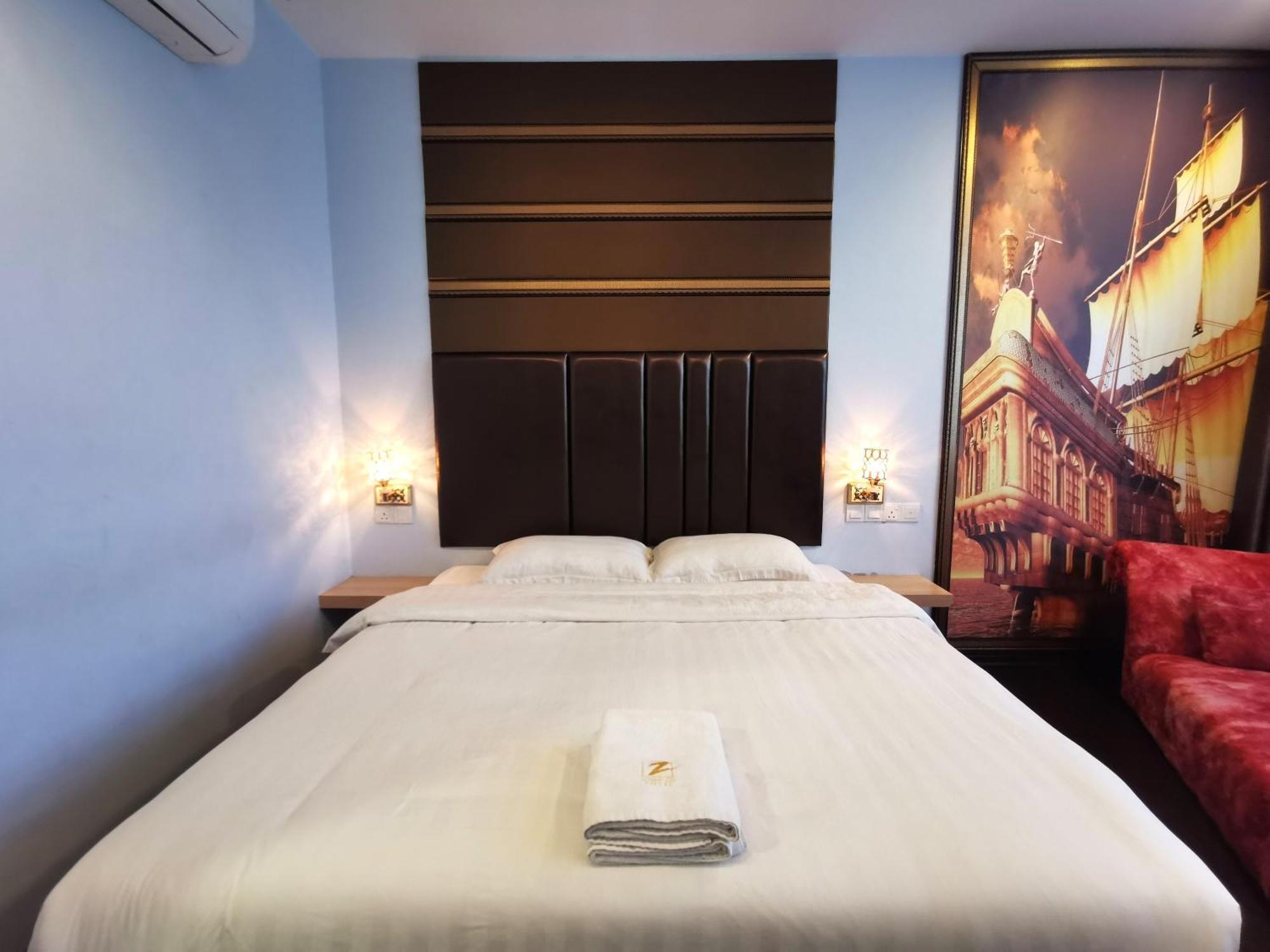 Zenz Hotel Kulai Esterno foto